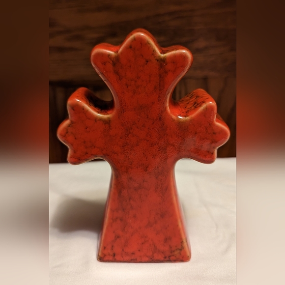 Ceramic Cross Orangish Red With Cut out Design - Picture 2 of 3
